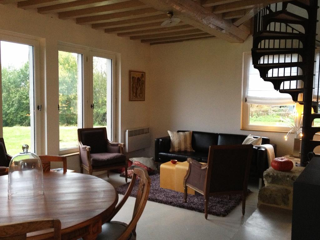L'Oisellerie Cottages Le Renouard Exteriör bild